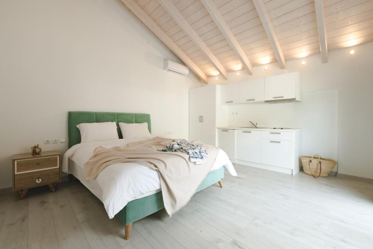 Liberte Maisonettes *